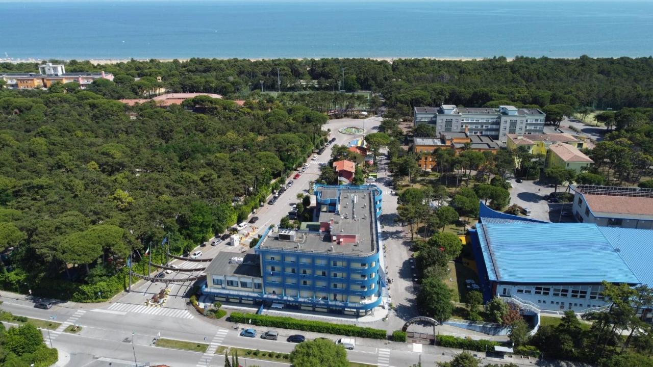 Bella Italia Sport Village Lignano Sabbiadoro Exterior photo