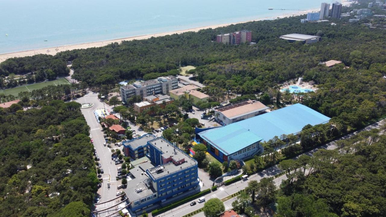 Bella Italia Sport Village Lignano Sabbiadoro Exterior photo