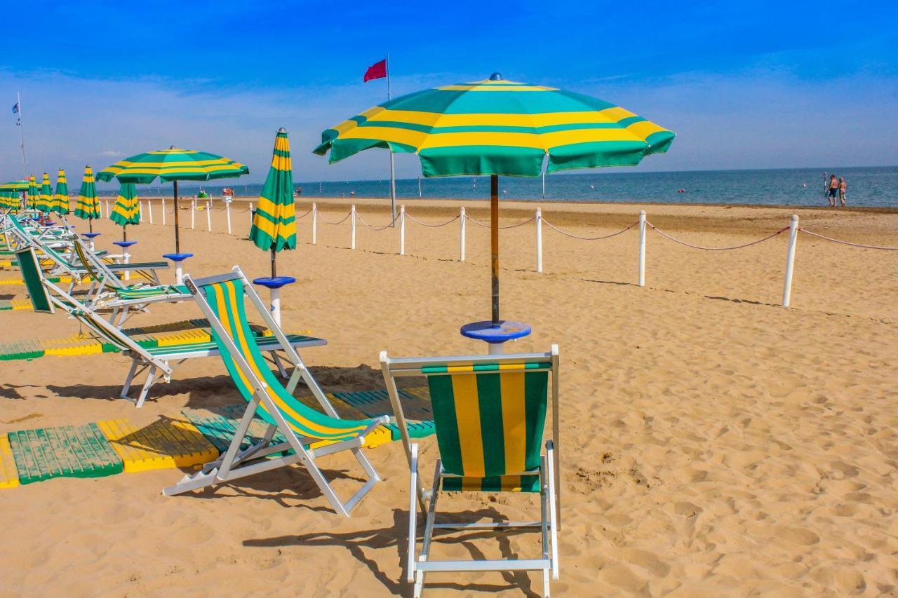 Bella Italia Sport Village Lignano Sabbiadoro Exterior photo